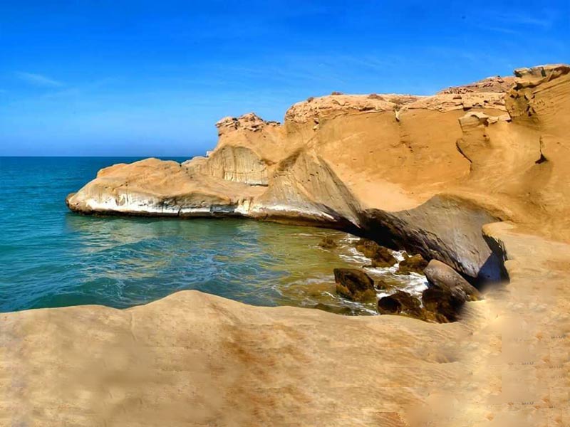 روستای ساحلی بنود تور پارسیان